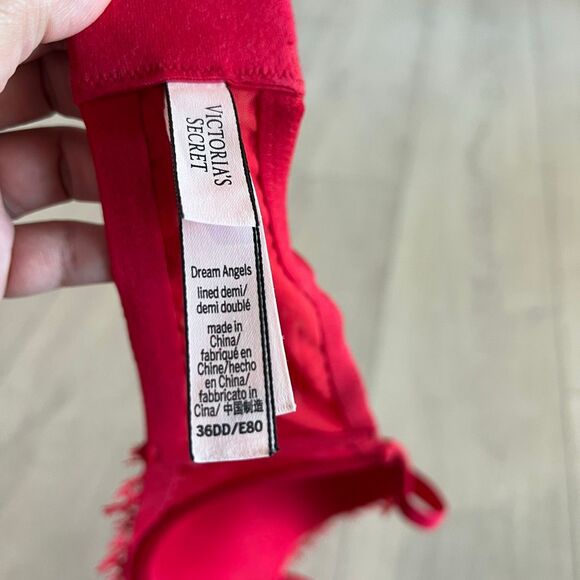 Victoria secrets women red bra size 36 DD - Picture 6 of 8